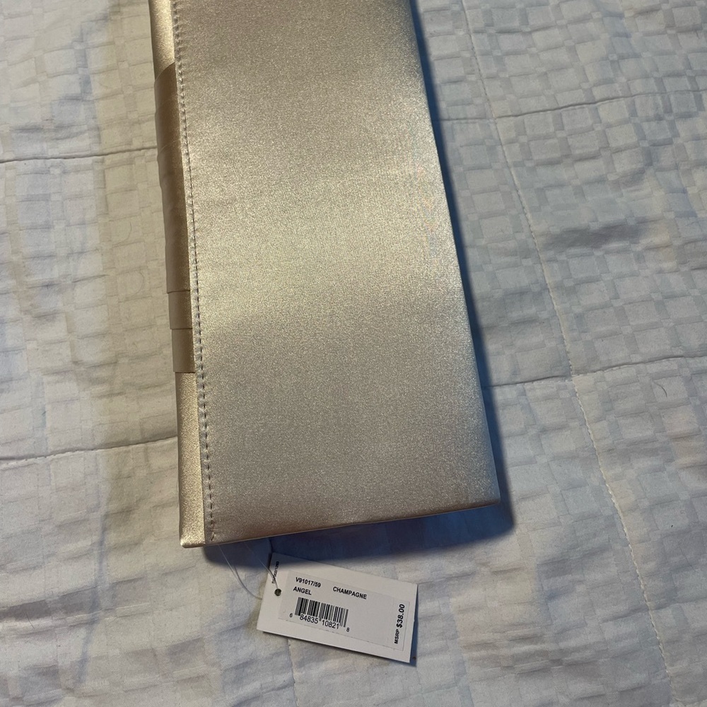 NWT cocktail Crossbody or clutch - Picture 7 of 7